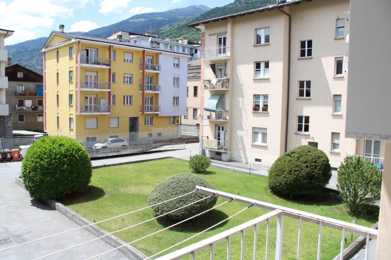 L'Atelier Du Temps - Casa Gilitos Lägenhet Aosta Exteriör bild