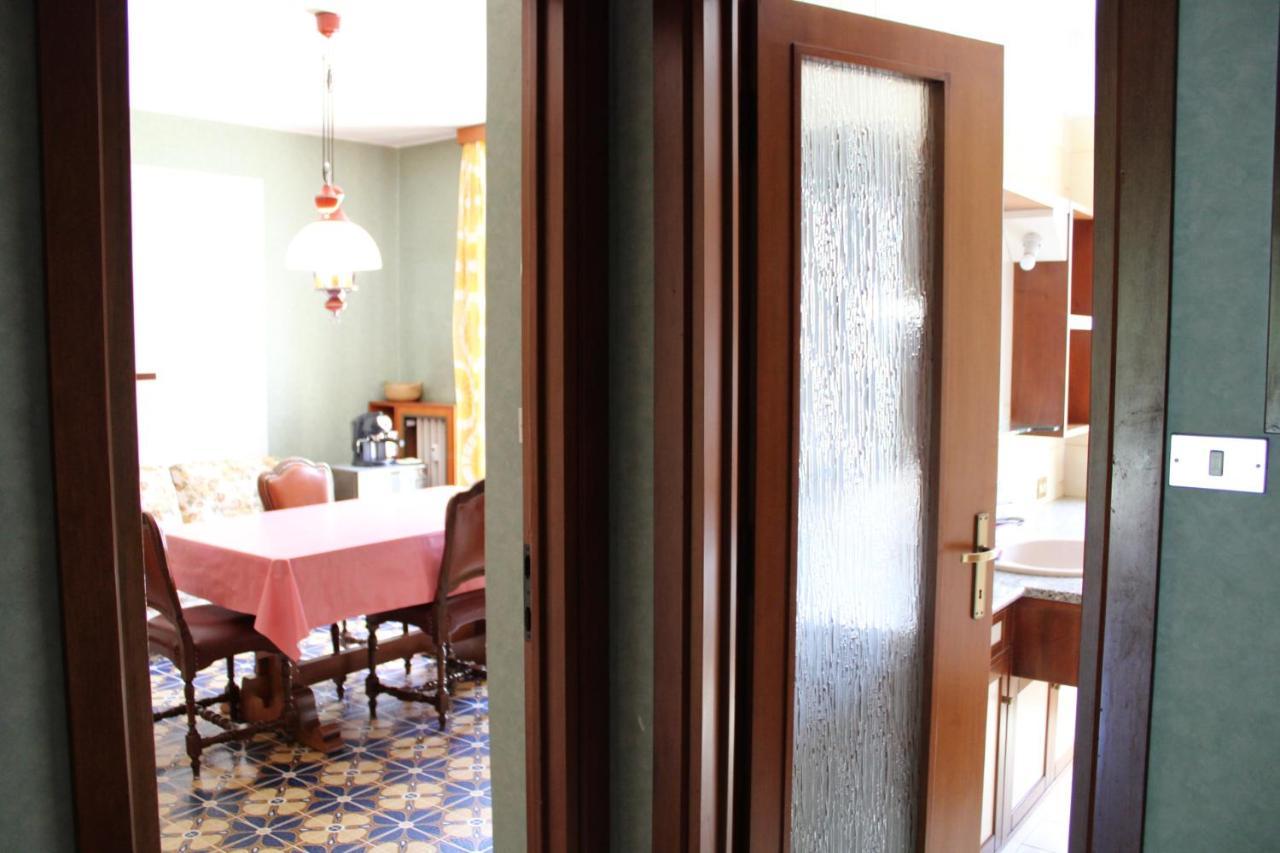 L'Atelier Du Temps - Casa Gilitos Lägenhet Aosta Exteriör bild